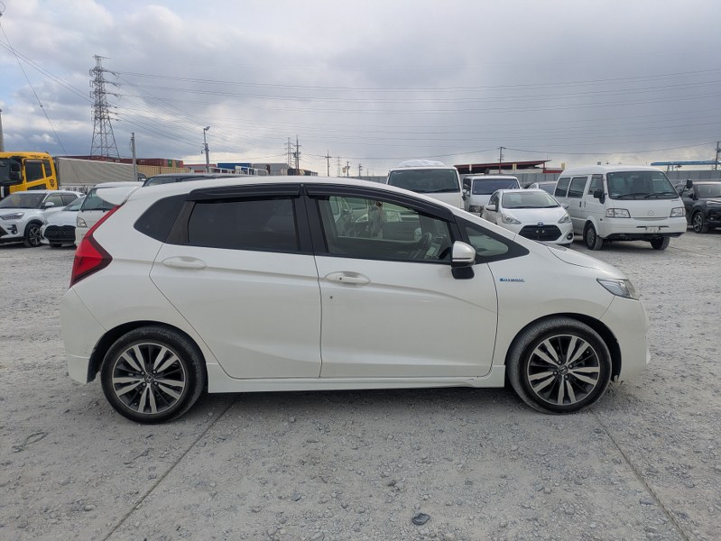 HONDA	FIT