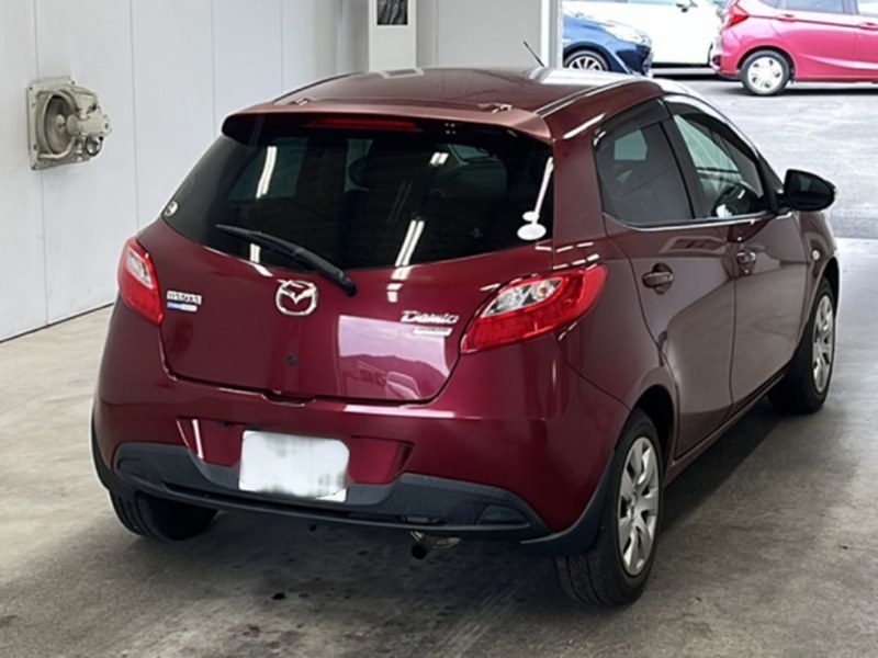 MAZDA	DEMIO