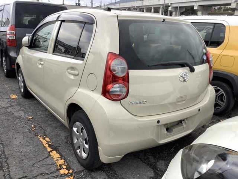 TOYOTA	PASSO