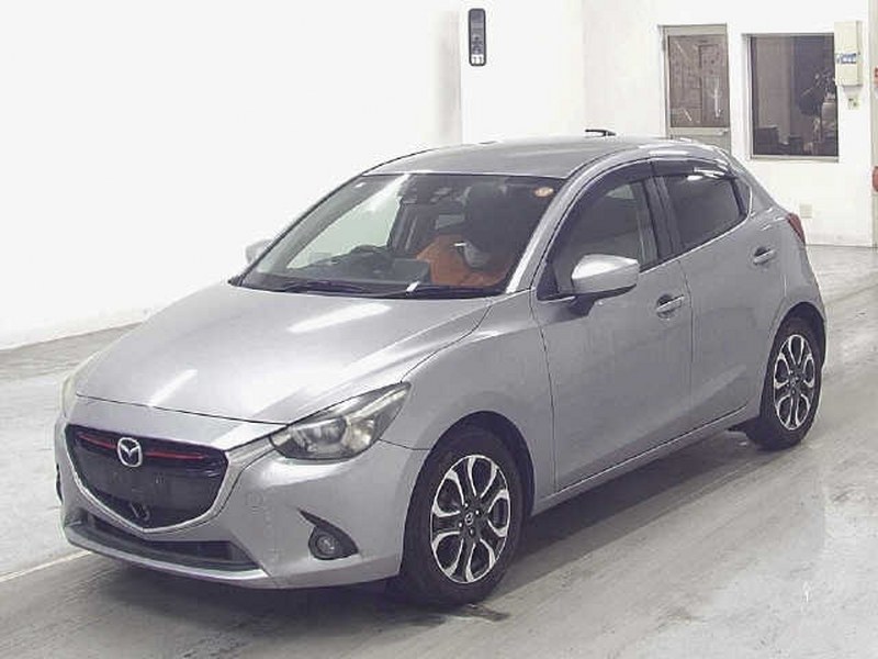 MAZDA	DEMIO