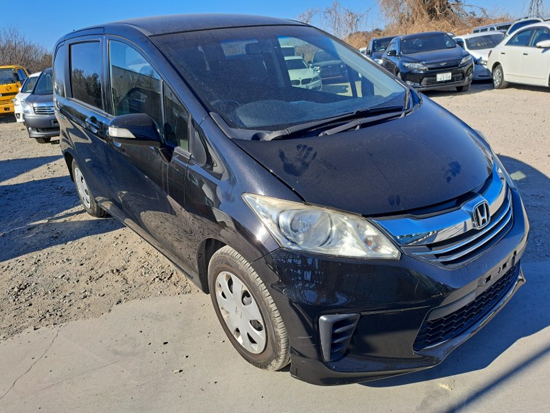 HONDA	FREED