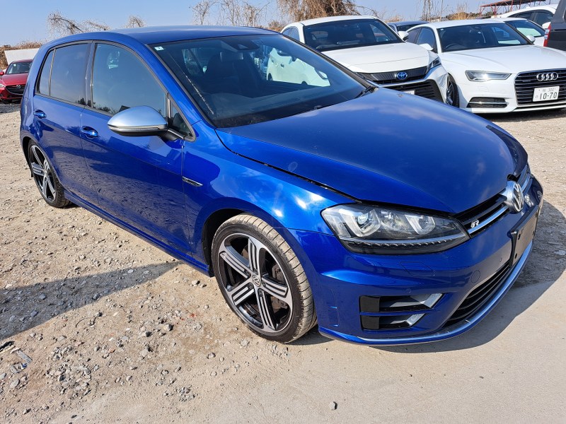 VOLKSWAGEN	GOLF