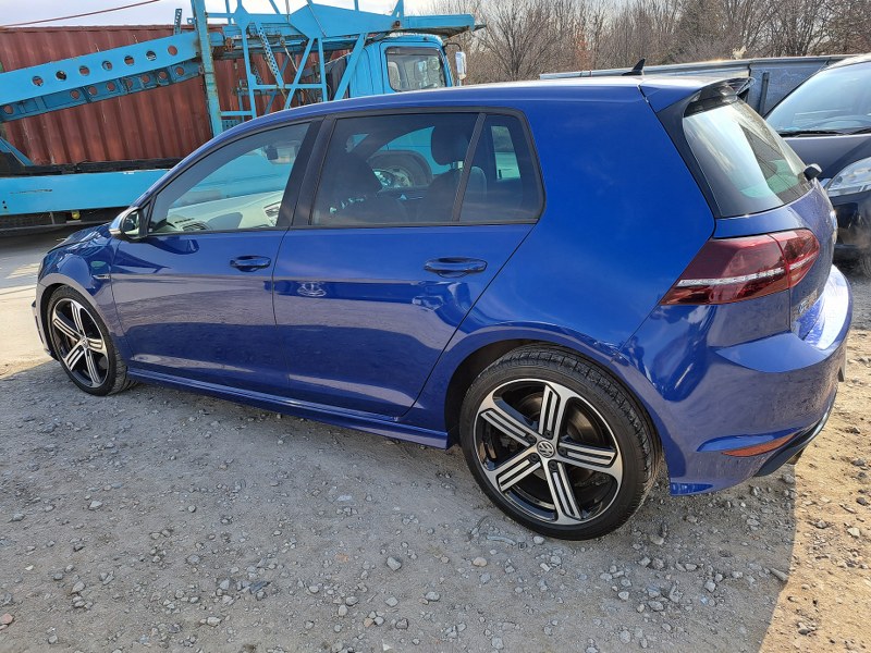 VOLKSWAGEN	GOLF