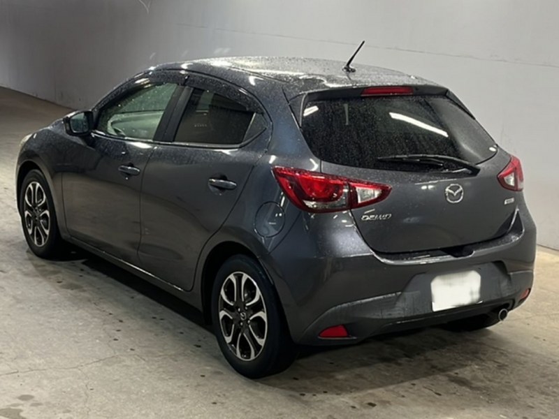 MAZDA	DEMIO