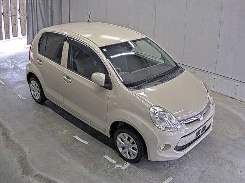 TOYOTA	PASSO
