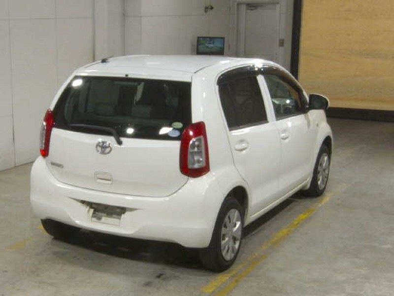 TOYOTA	PASSO