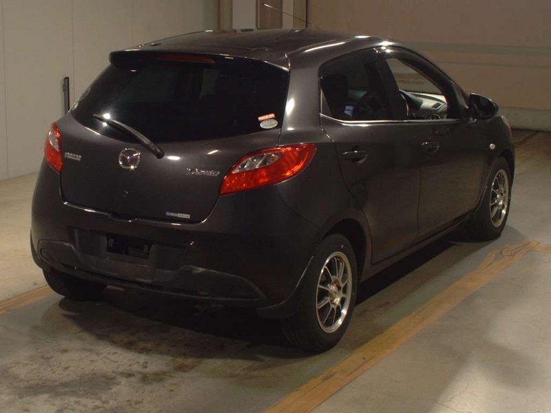 MAZDA	DEMIO
