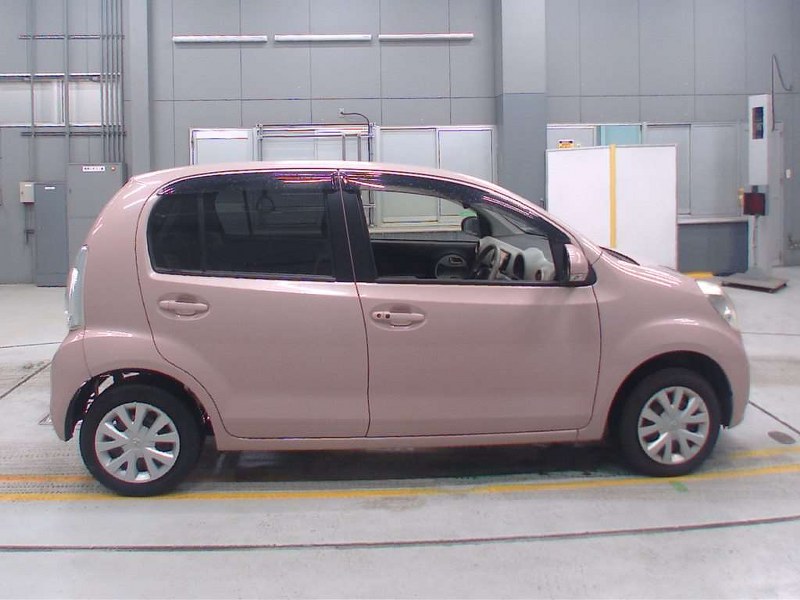 TOYOTA	PASSO