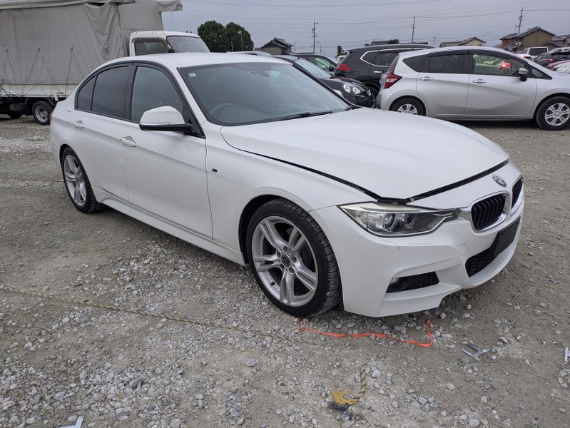BMW	3 SERIES