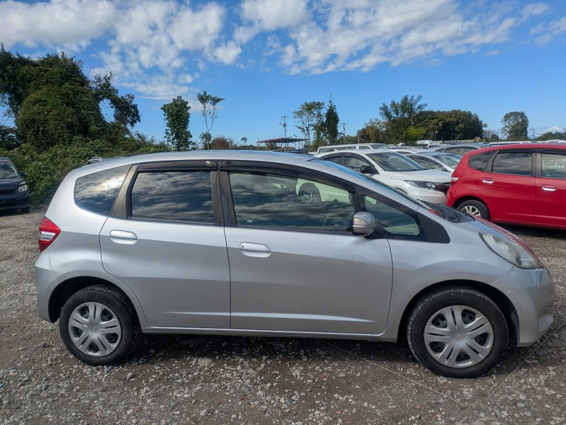 HONDA	FIT