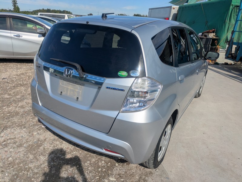 HONDA	FIT