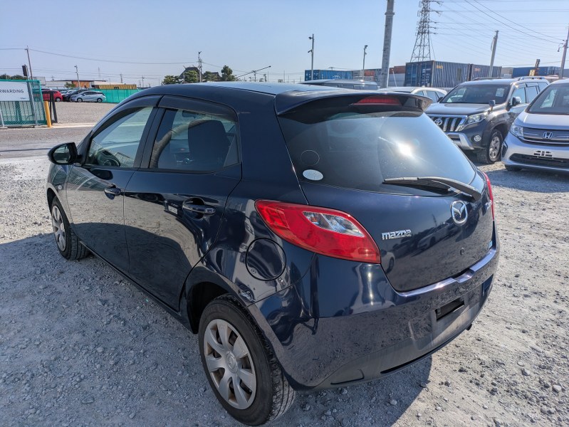 MAZDA	DEMIO