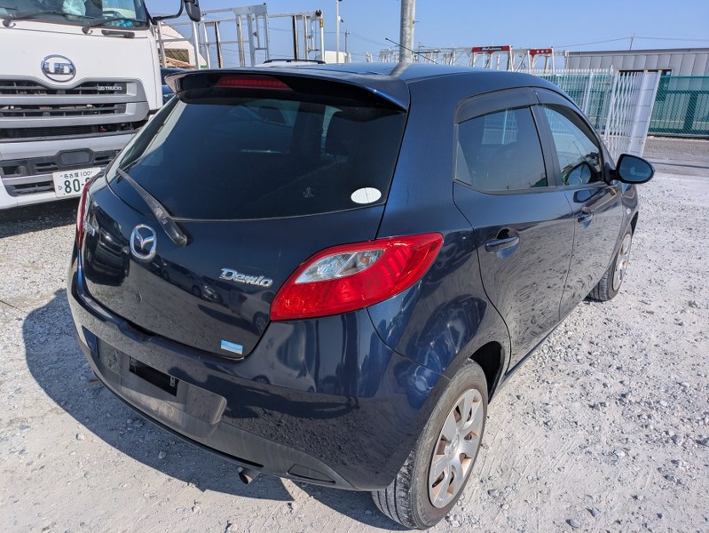 MAZDA	DEMIO