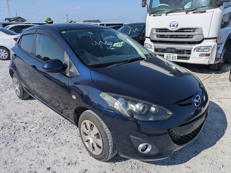 MAZDA	DEMIO