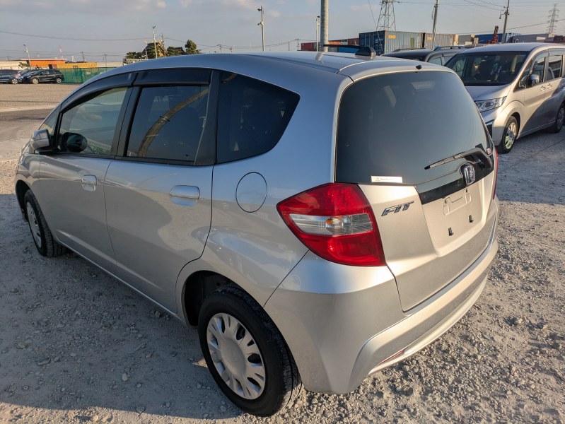 HONDA	FIT