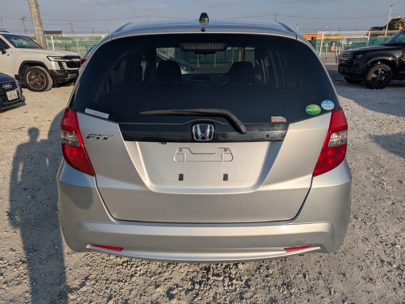 HONDA	FIT
