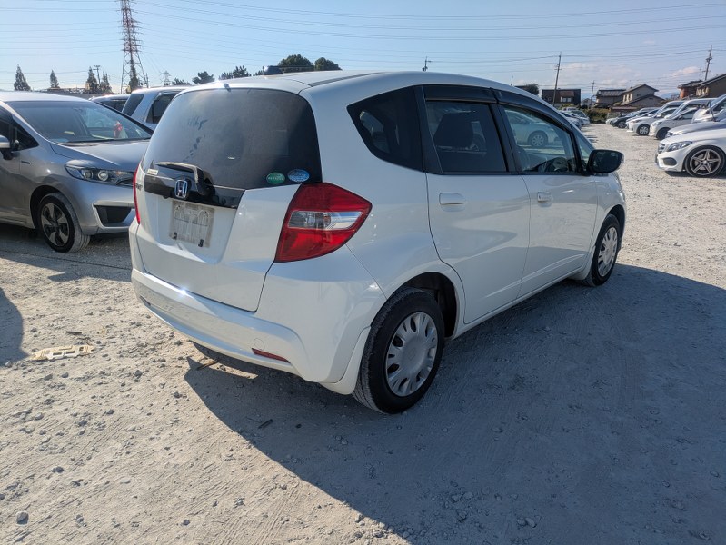 HONDA	FIT