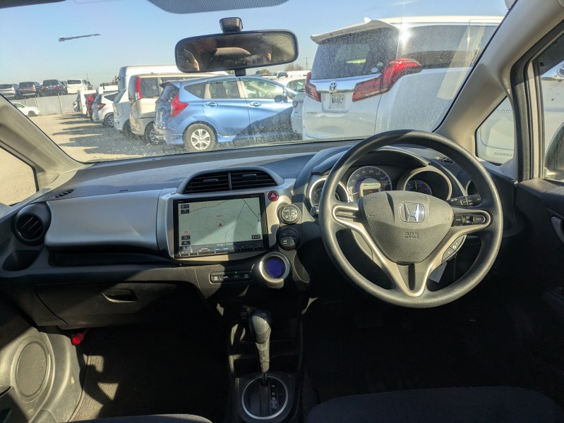 HONDA	FIT