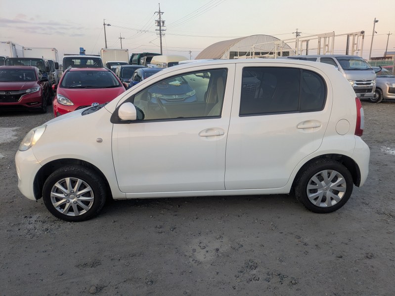 TOYOTA	PASSO