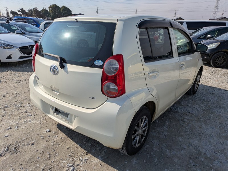 TOYOTA	PASSO