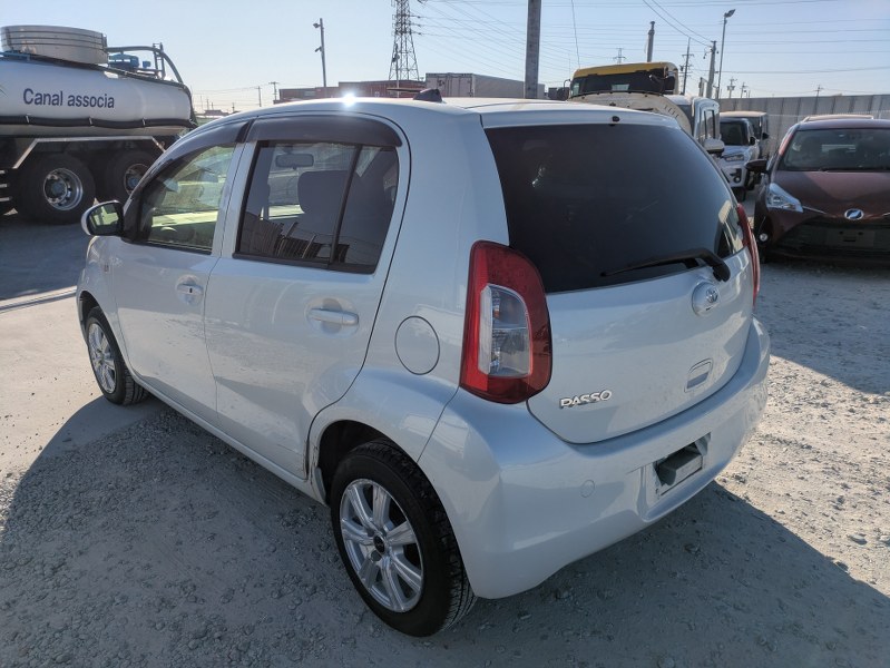 TOYOTA	PASSO