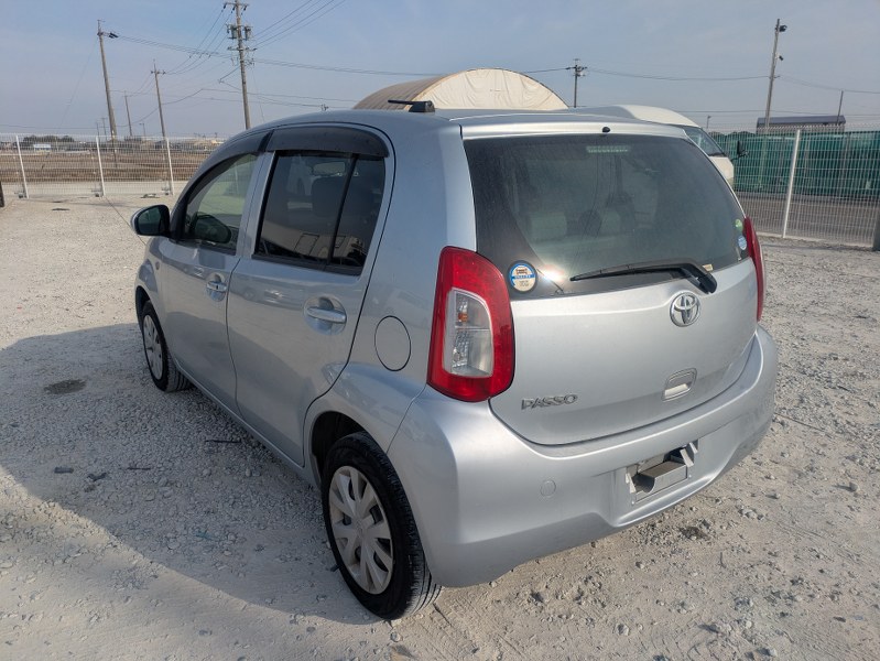 TOYOTA	PASSO