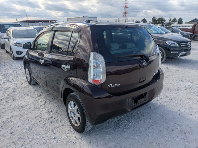 TOYOTA	PASSO