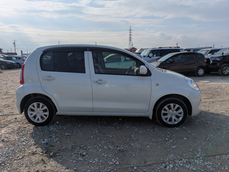 TOYOTA	PASSO