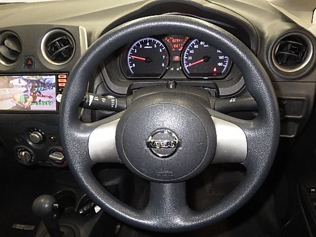 NISSAN	NOTE