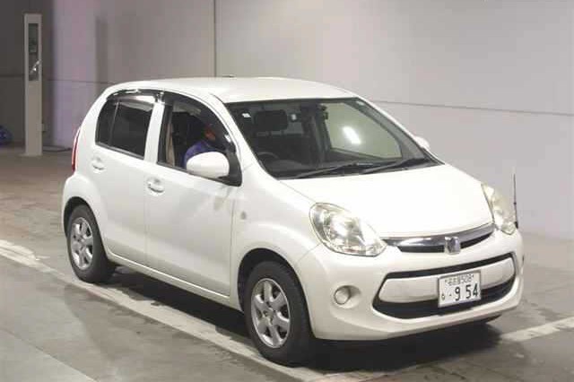 TOYOTA	PASSO