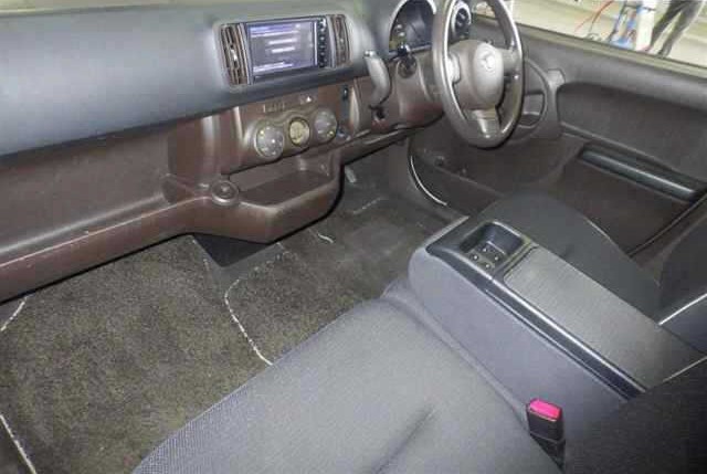 TOYOTA	PASSO