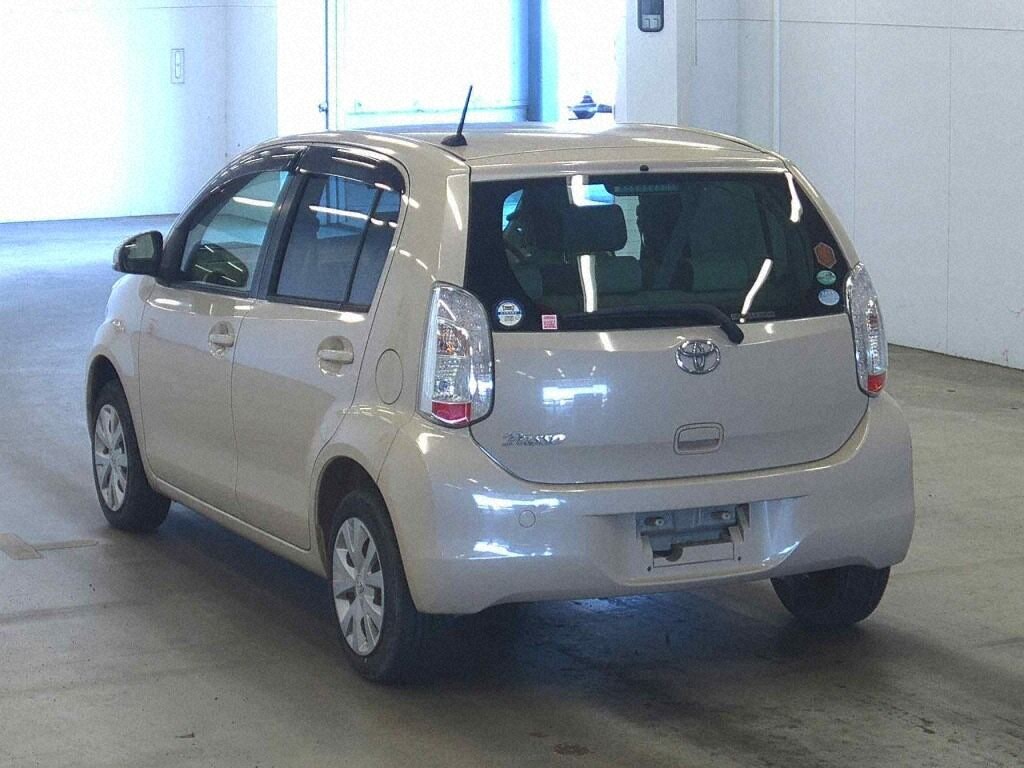 TOYOTA	PASSO