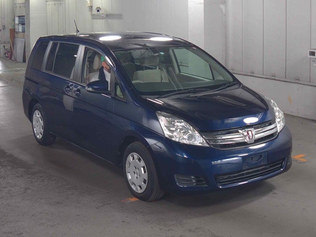 TOYOTA	ISIS