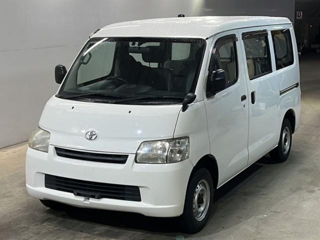 TOYOTA	TOWNACE