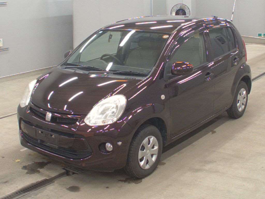 TOYOTA	PASSO