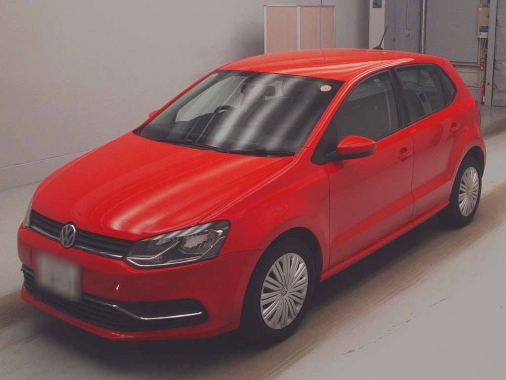 VOLKSWAGEN	POLO