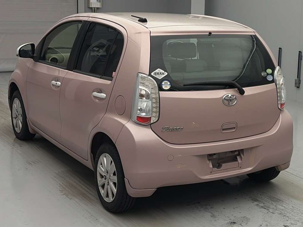 TOYOTA	PASSO