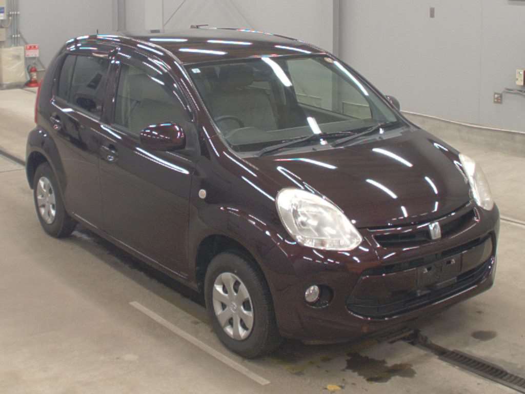 TOYOTA	PASSO