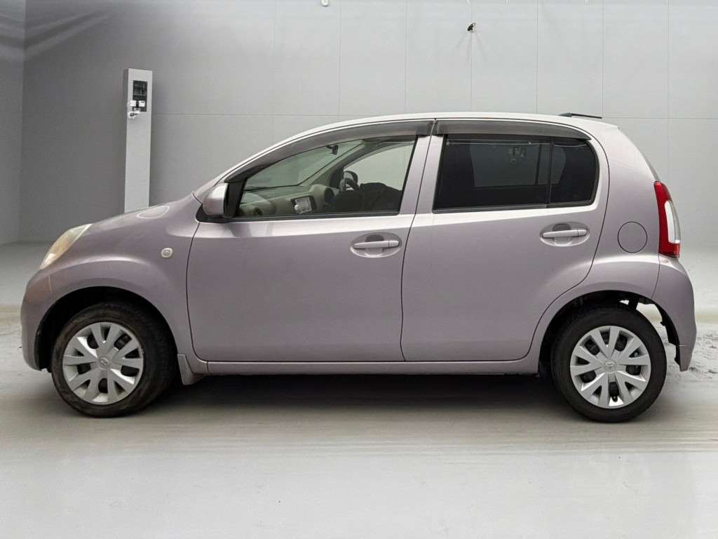 TOYOTA	PASSO