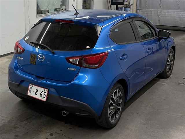 MAZDA	DEMIO