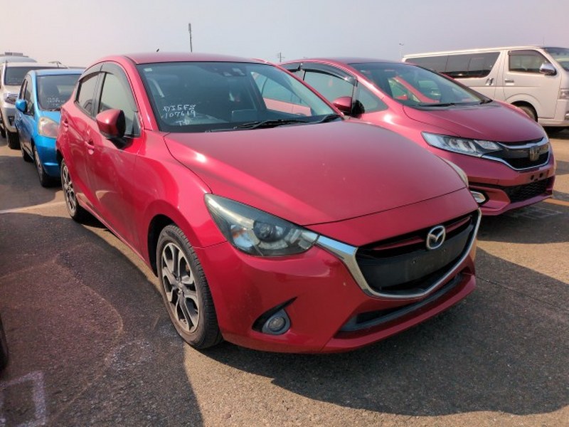 MAZDA	DEMIO
