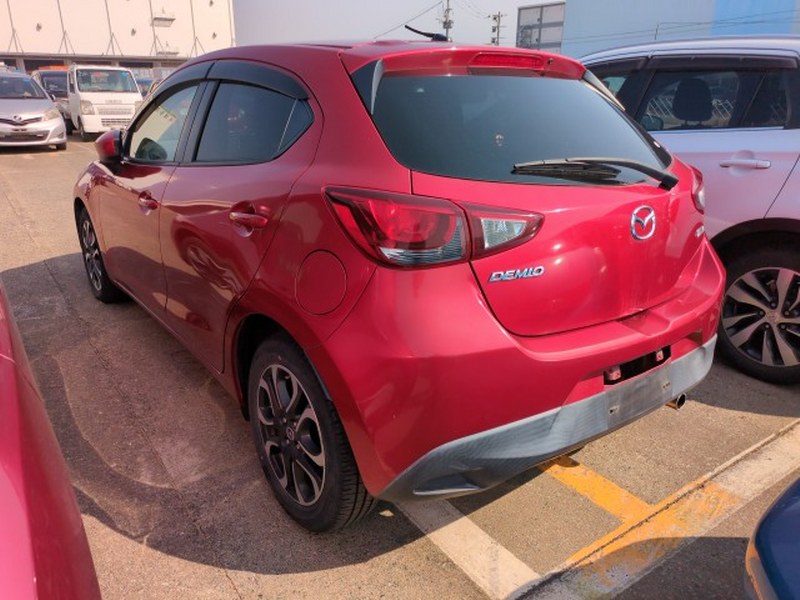 MAZDA	DEMIO