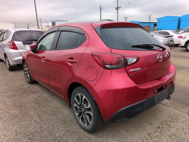 MAZDA	DEMIO