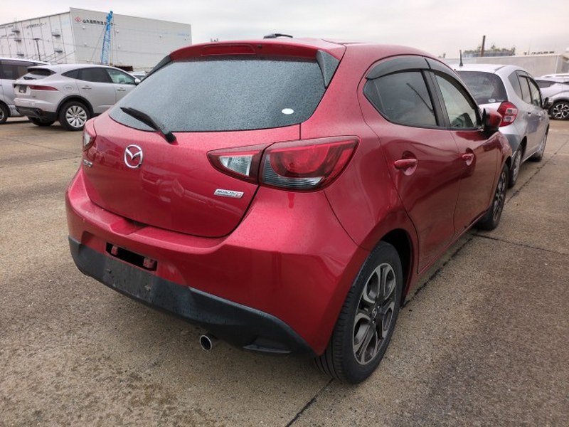 MAZDA	DEMIO