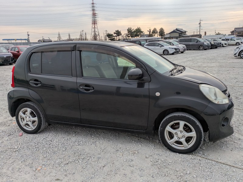 TOYOTA	PASSO