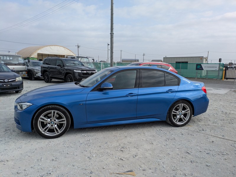BMW	3 SERIES