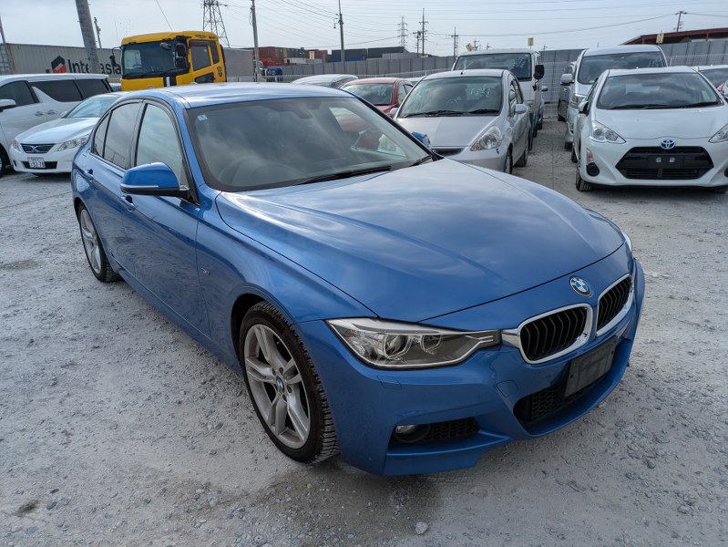BMW	3 SERIES