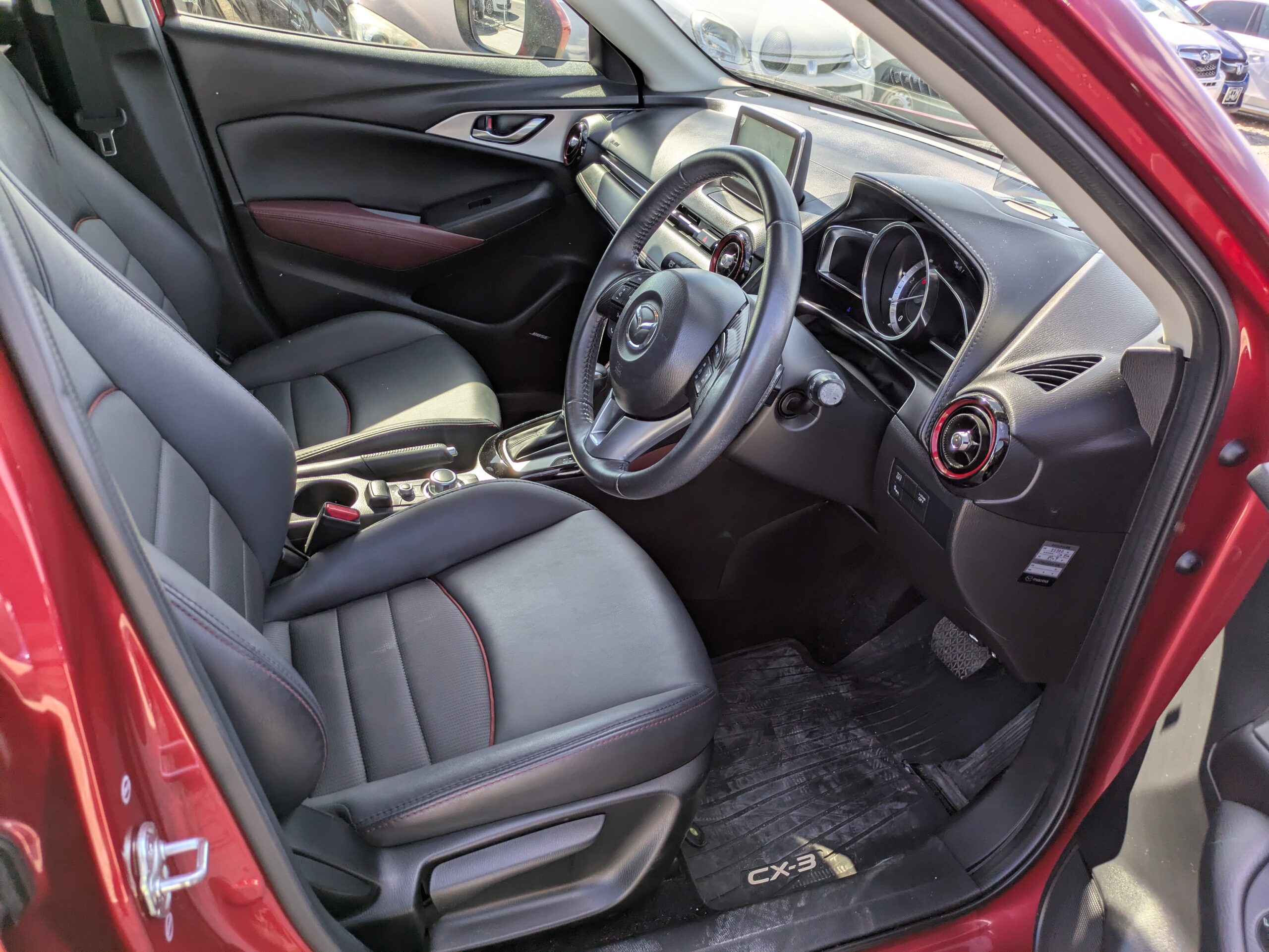 MAZDA	CX-3