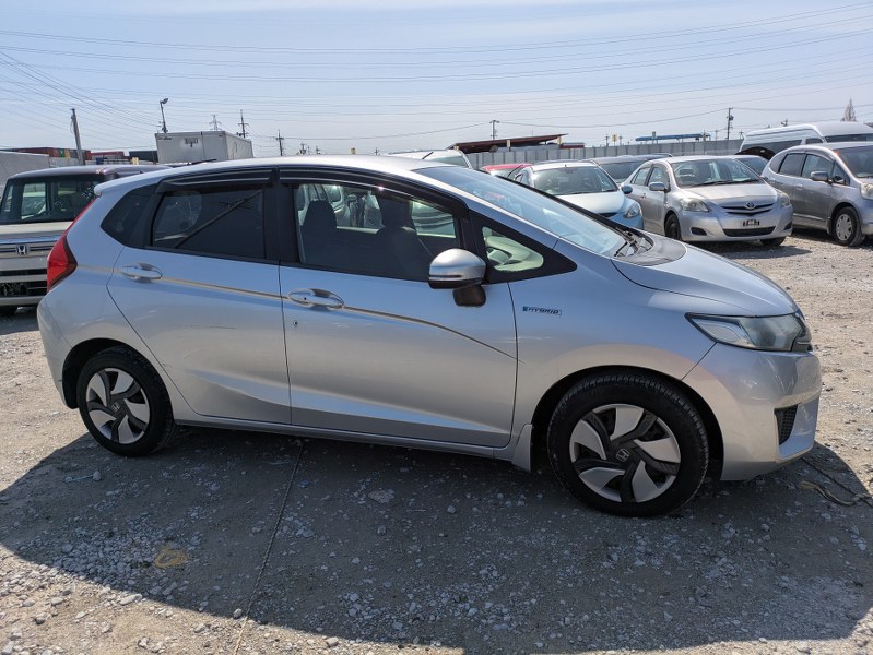 HONDA	FIT