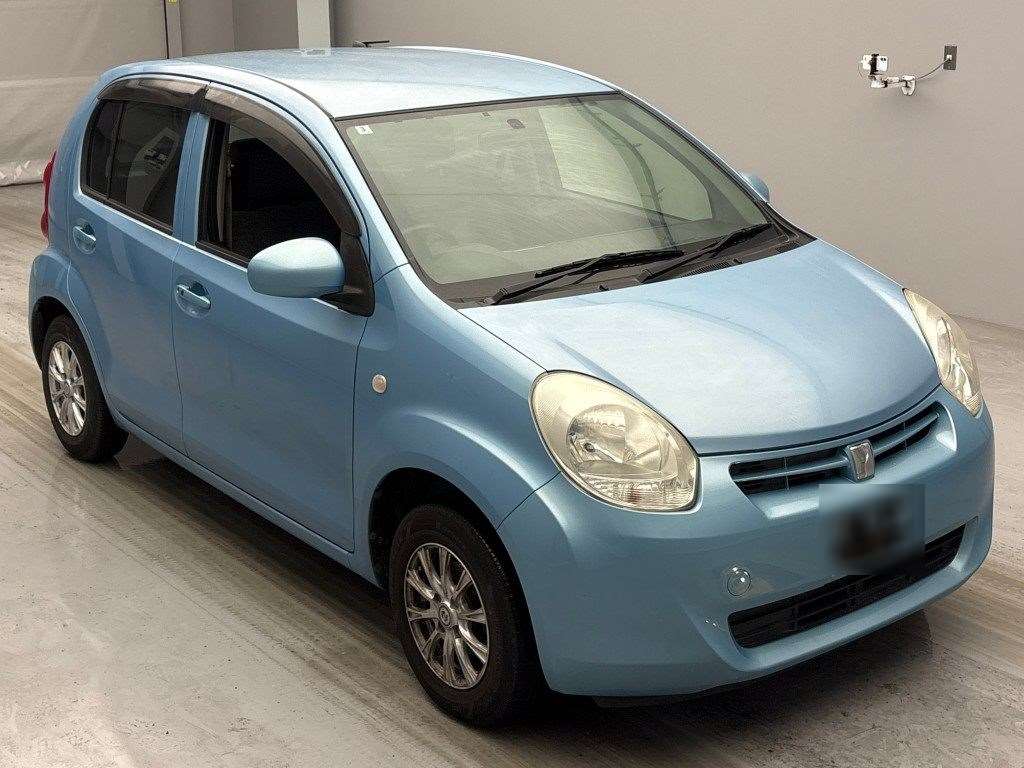 TOYOTA PASSO